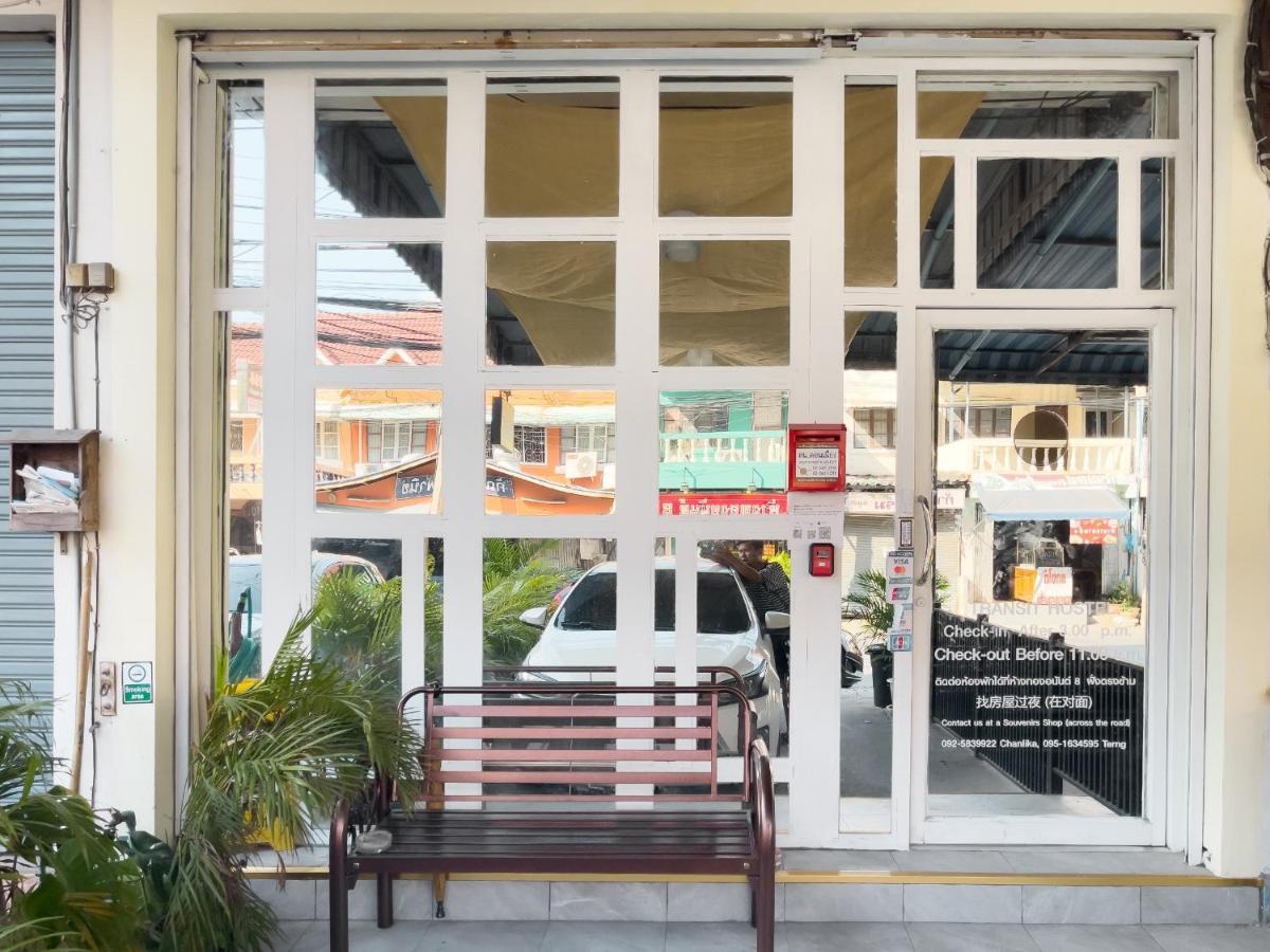 Transit Donmueang Airport Hostel Банкок Екстериор снимка